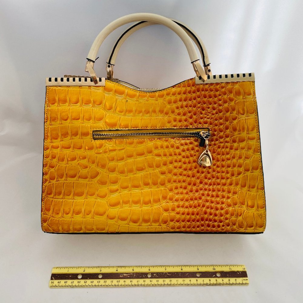 Kun Lun Nu Handbag